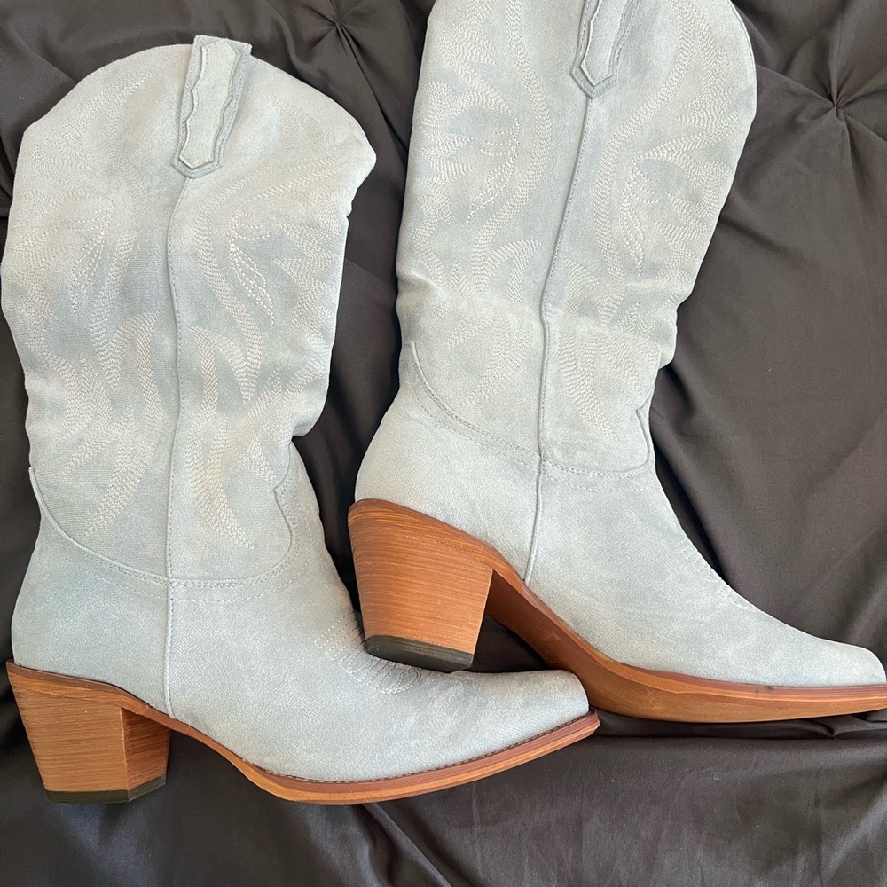 Wide calf, faux leather, blue Western boots